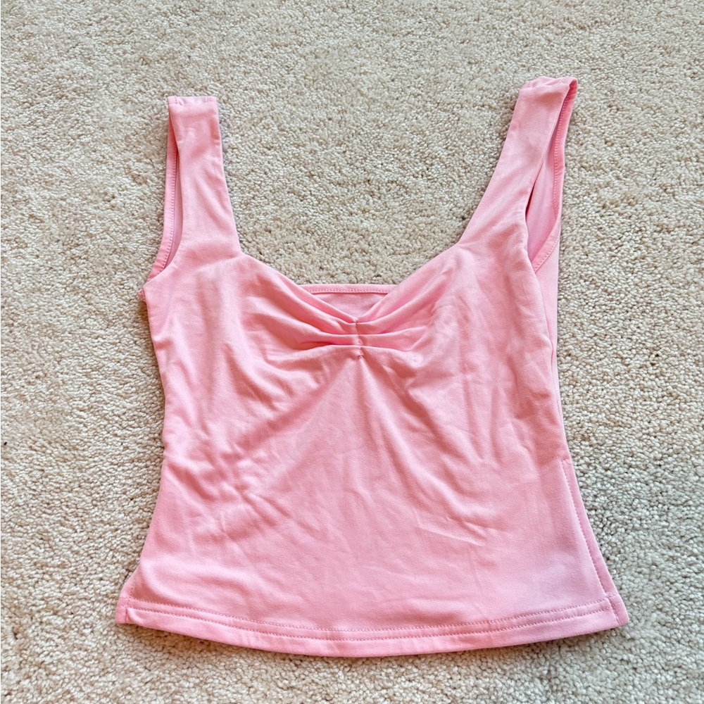 Pink tank top